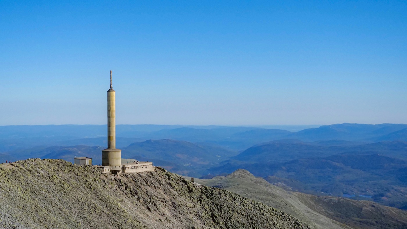 Bergefjellet summit with Sognefjord views